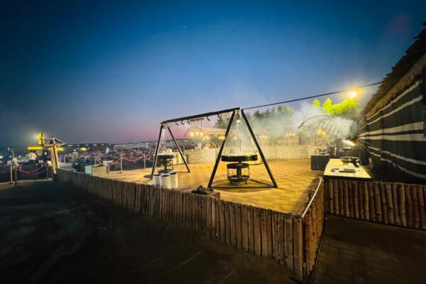 Explore the Heart of the Arabian Desert with a Dubai Desert Safari Evening Tour