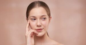 7 Skincare Mistakes That Are Ruining Your Skin