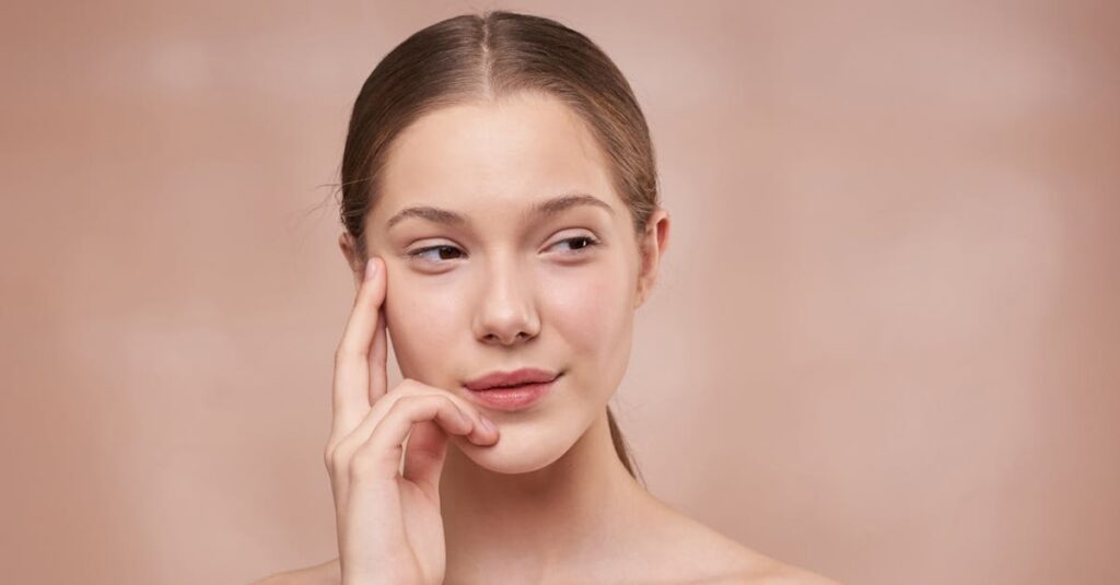 7 Skincare Mistakes That Are Ruining Your Skin